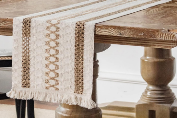 Picture of 376-006 Jute-Striped Woven Table Runner/Bed Runner with Tassel - 94.5"x12"
